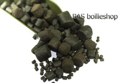 Pellets CPS Halibut Zwart Mix diverse mm / kilo